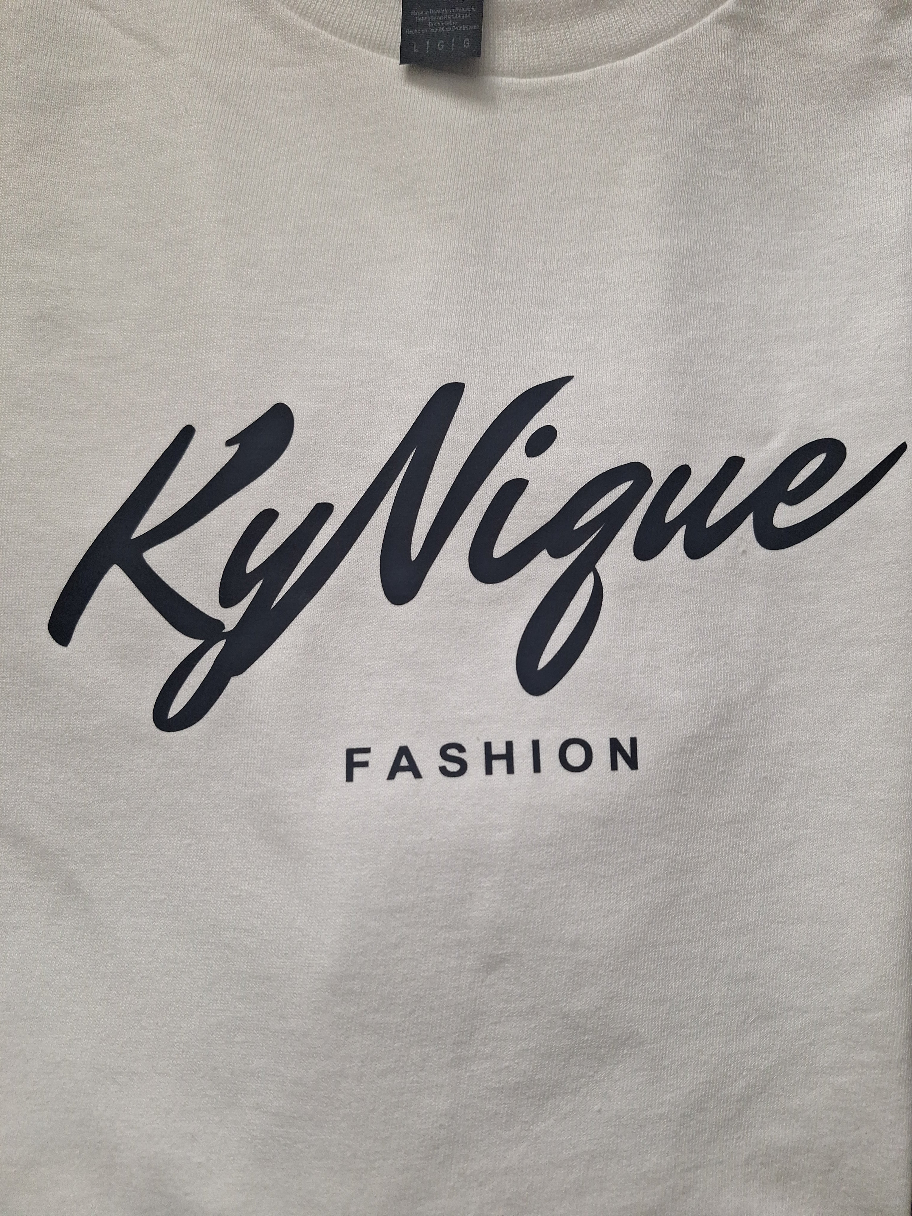 KyNique Fashion Tee