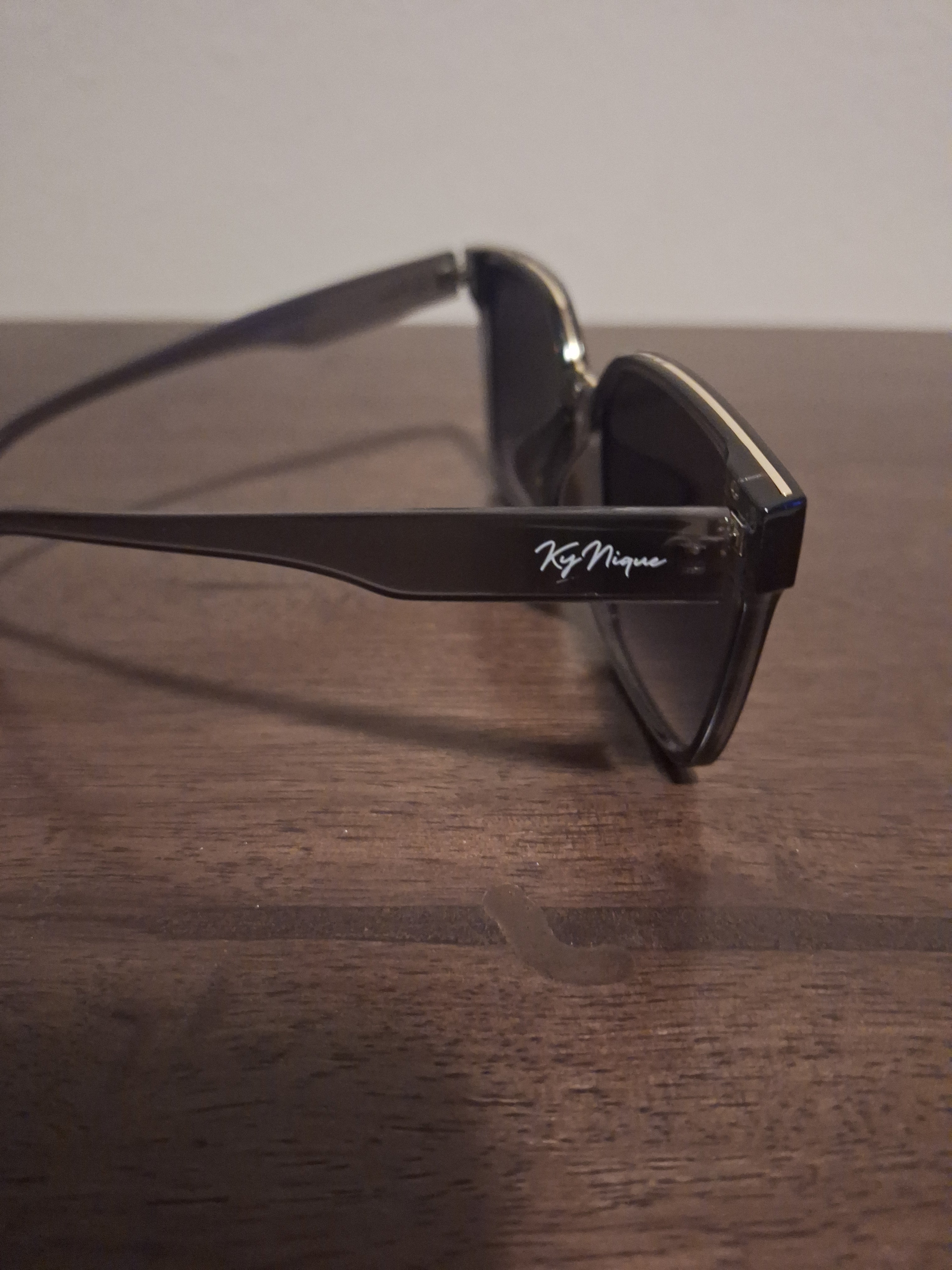 KyNique Fashion Sunglasses