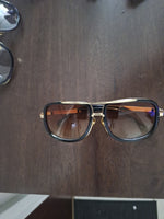 KyNique Vintage Glasses