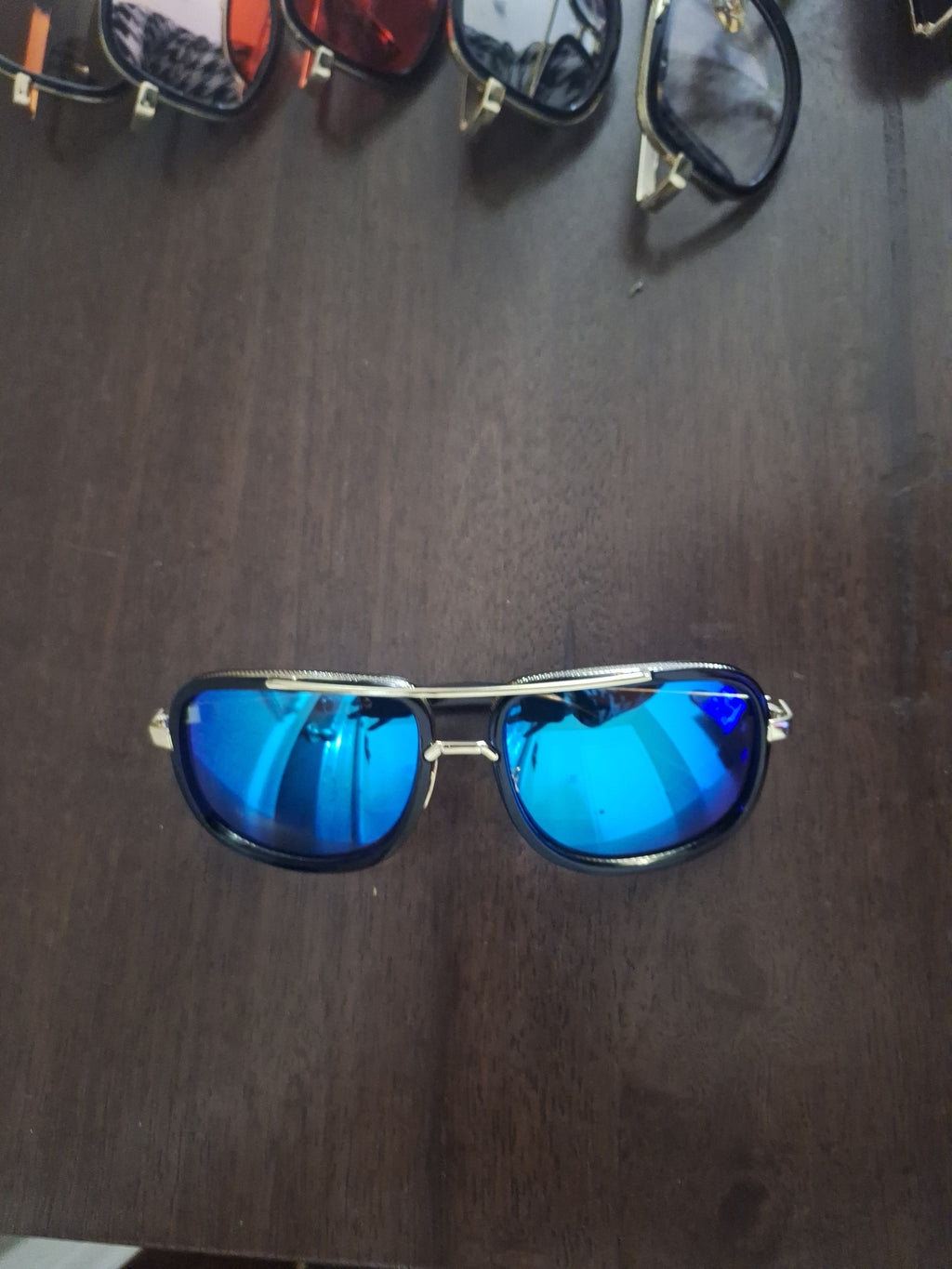 KyNique Vintage Glasses