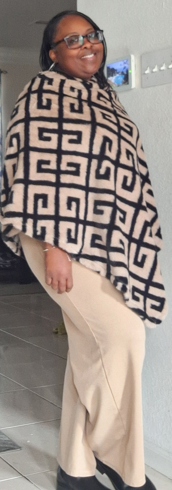 Pullover Poncho - Black