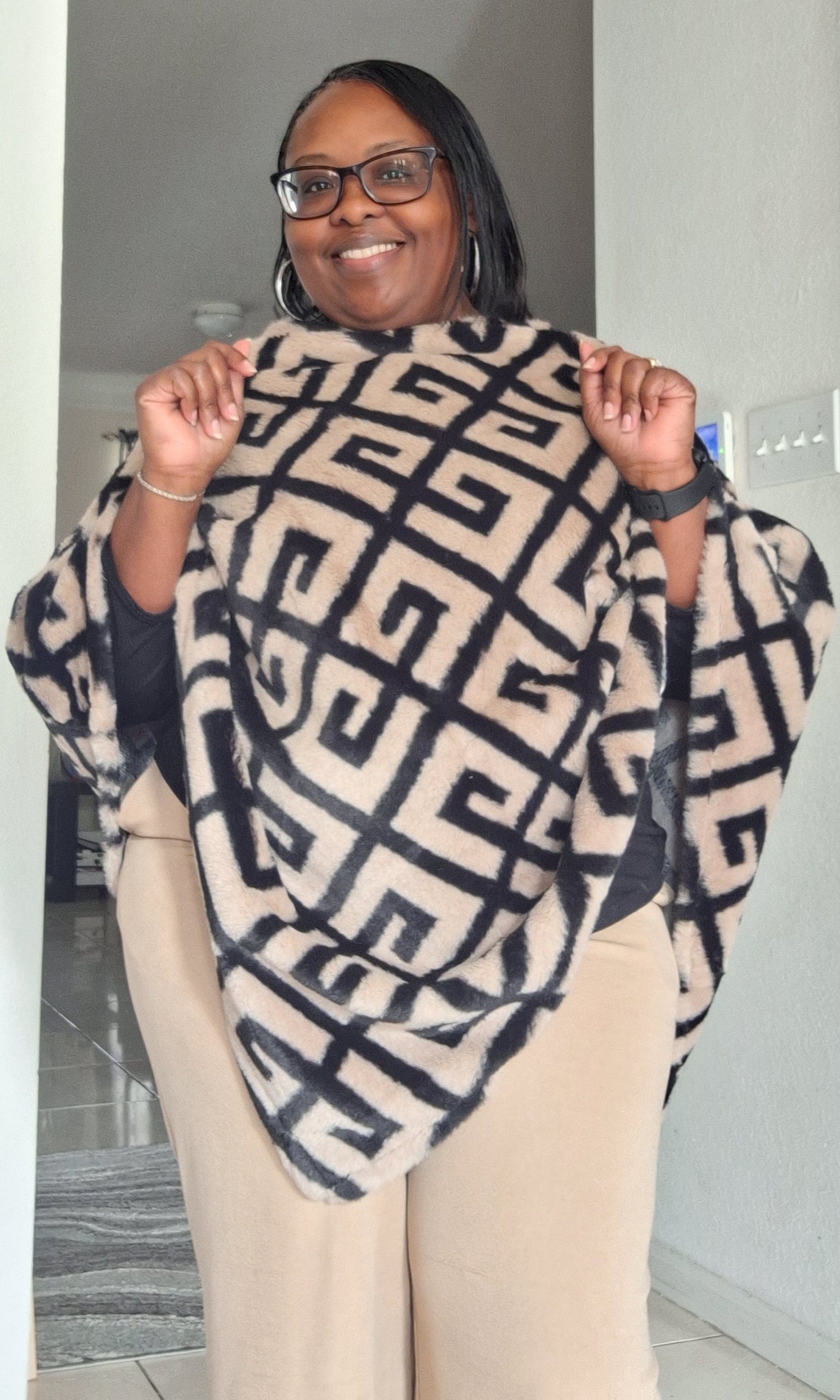 Pullover Poncho - Black
