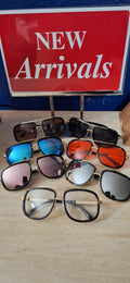 KyNique Vintage Glasses