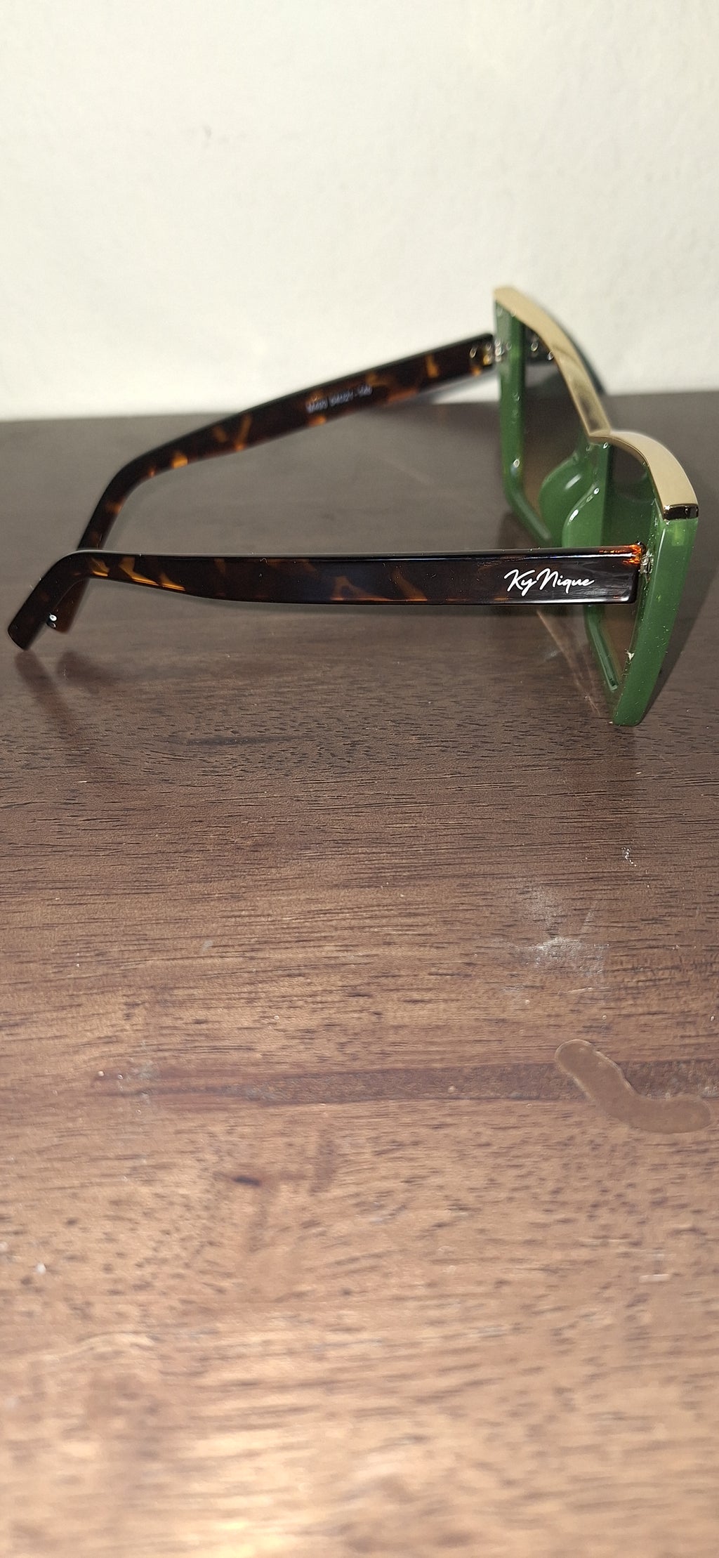 KyNique Cat Eye Shades