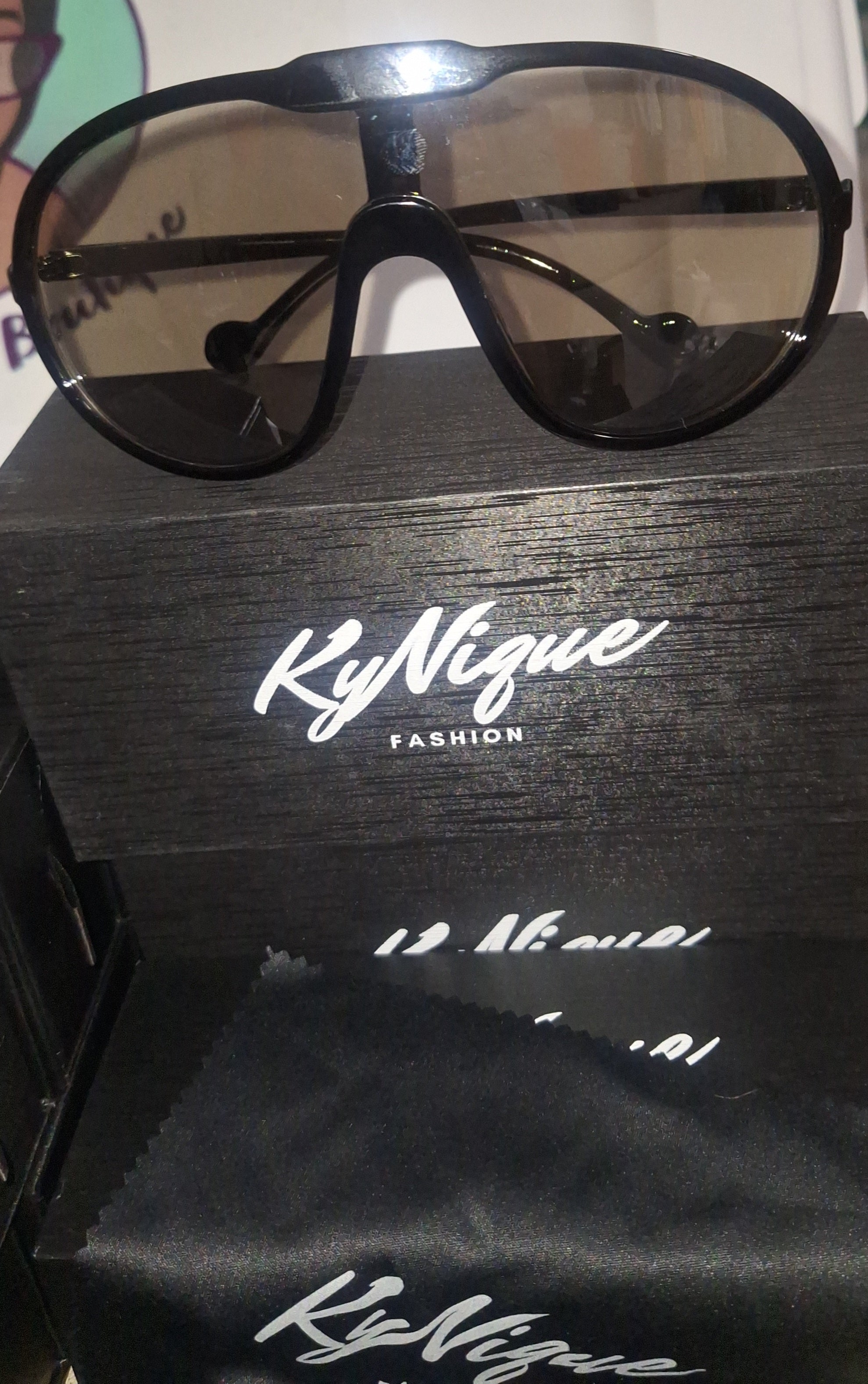 KyNique Boss Energy Oversized Sunglasses