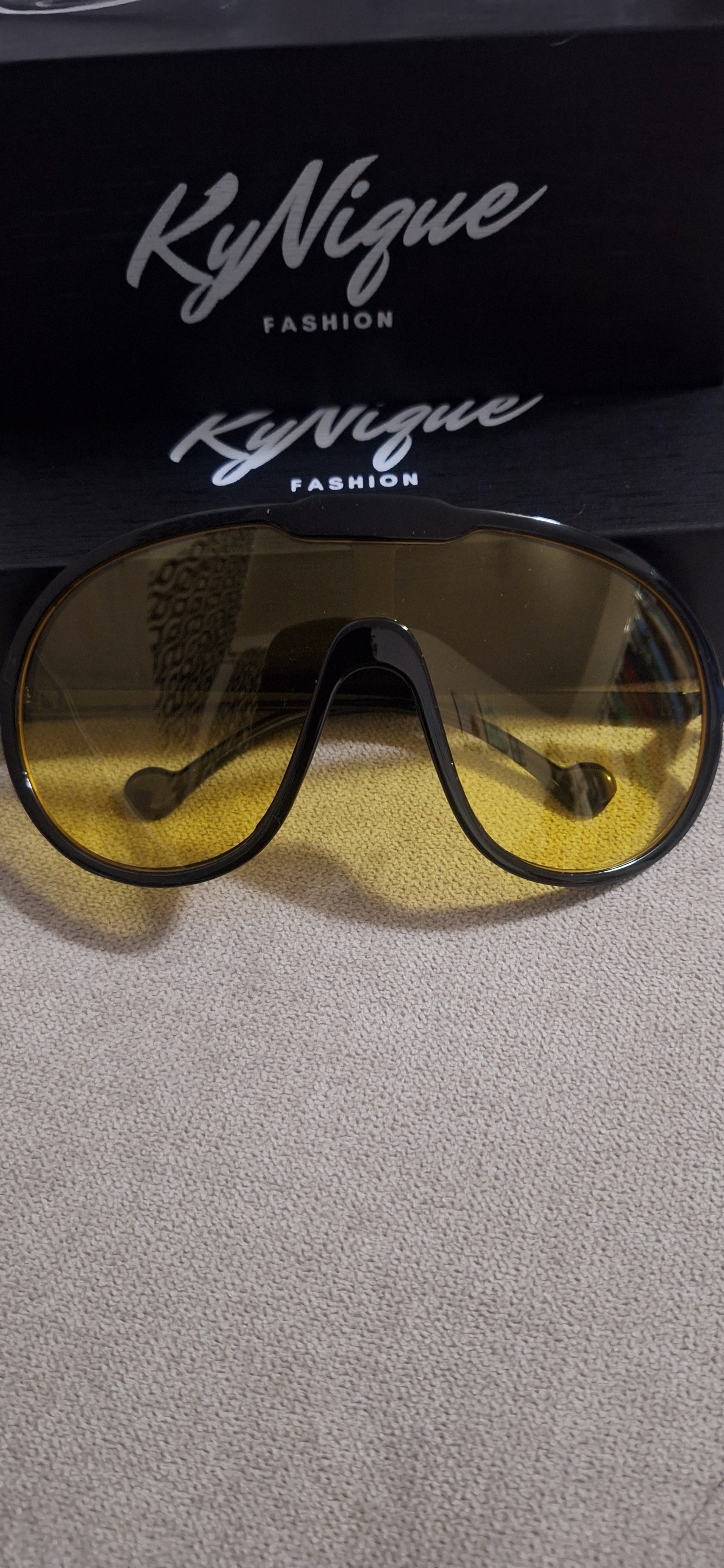 KyNique Boss Energy Oversized Sunglasses