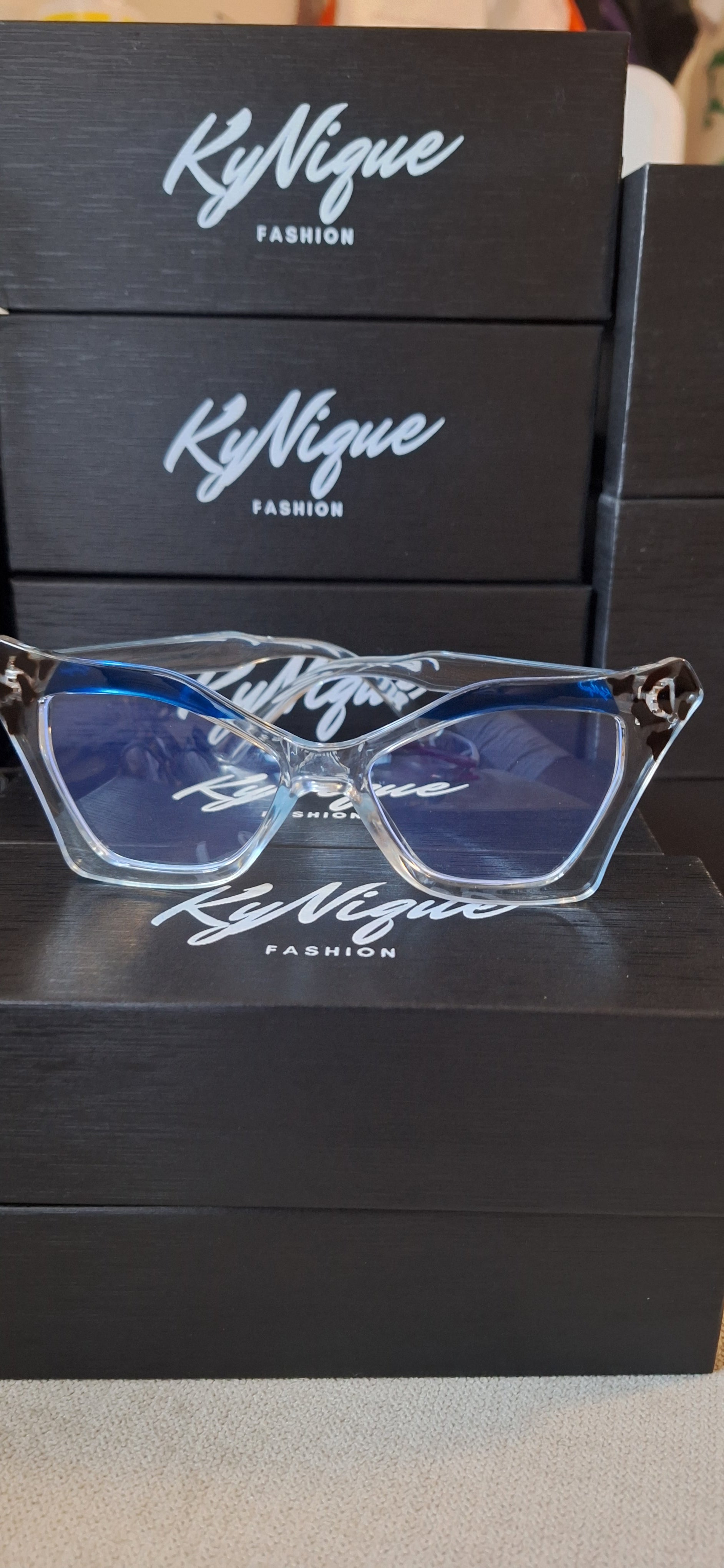 KyNique Cat Eye Fashion Frames