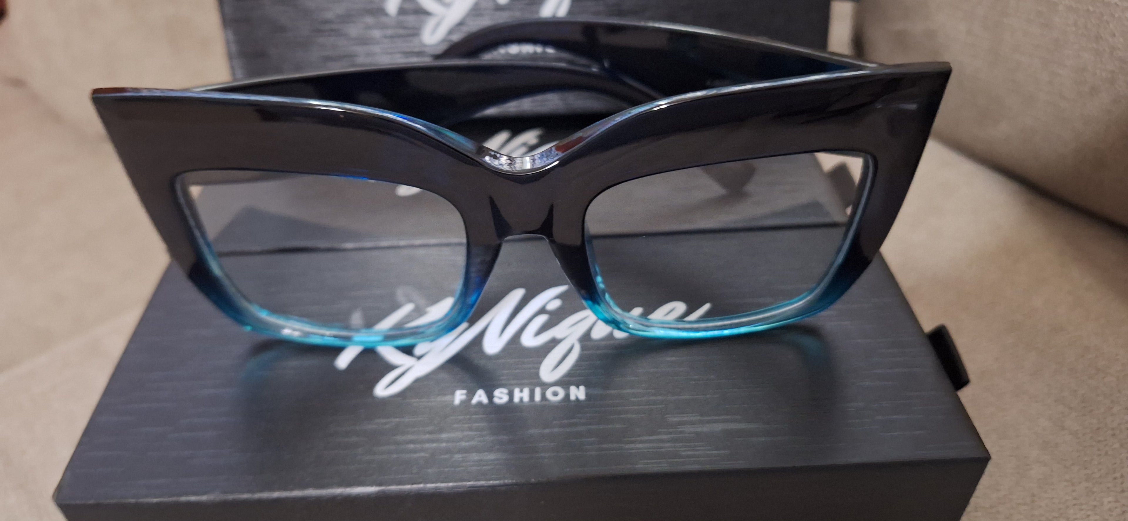 KyNique Square Biz Luxe Frames