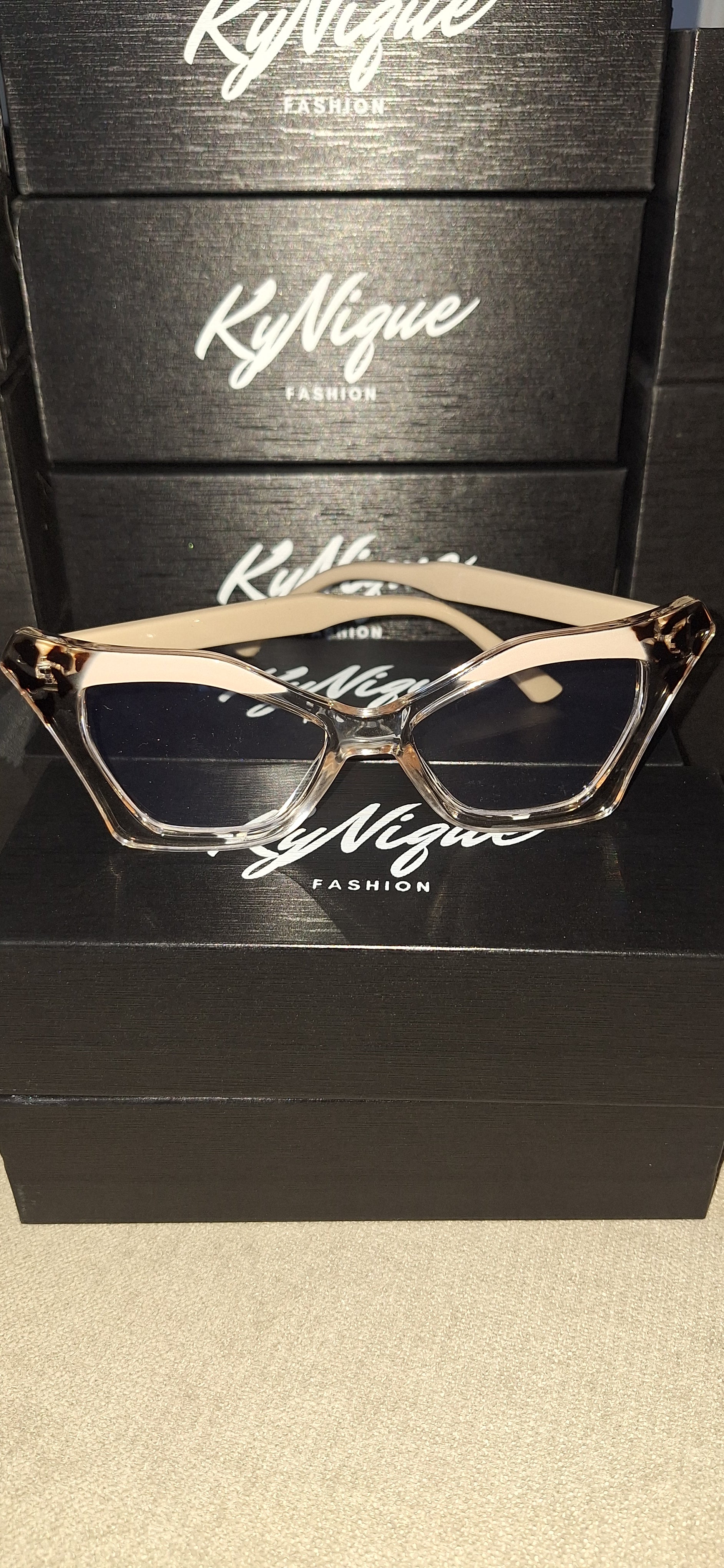 KyNique Cat Eye Fashion Frames