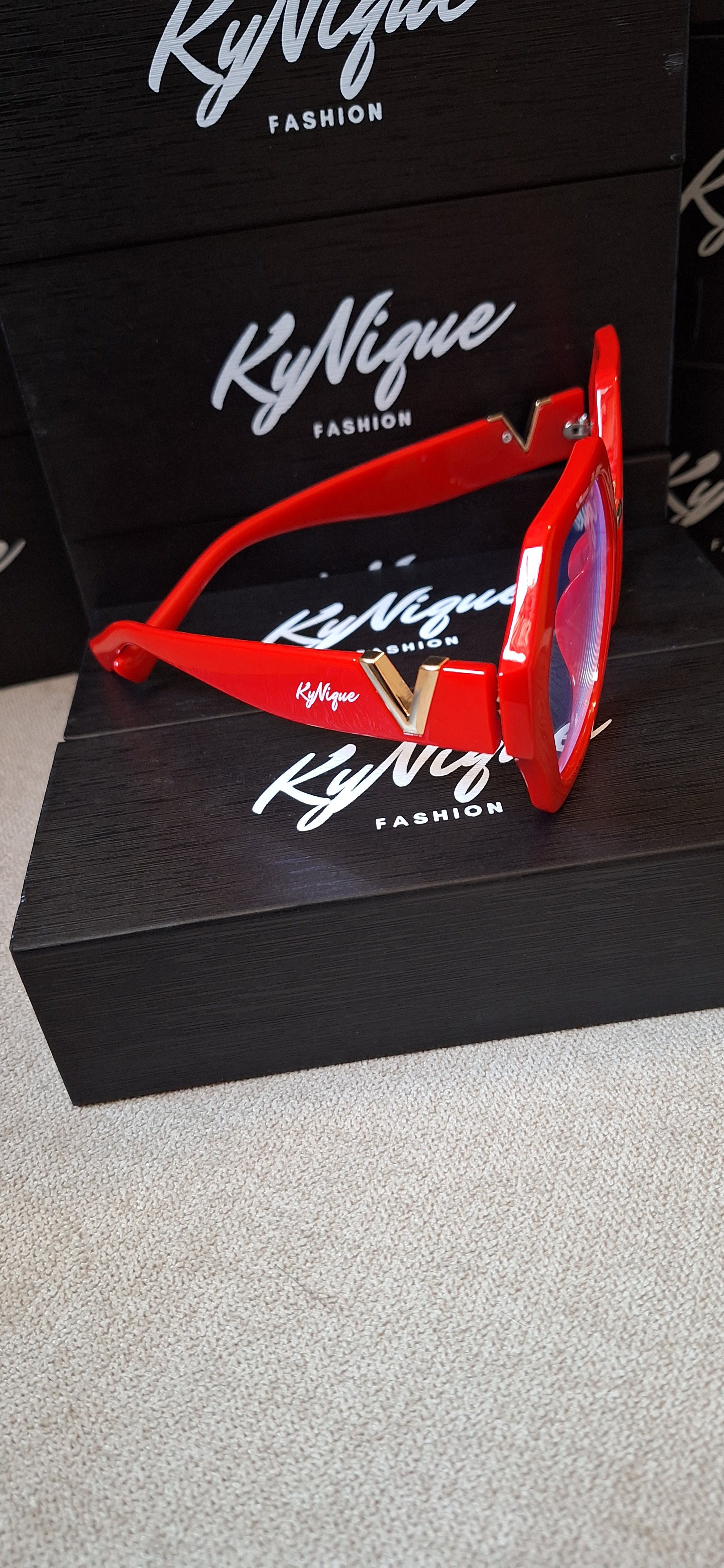 KyNique Hexavision Frames