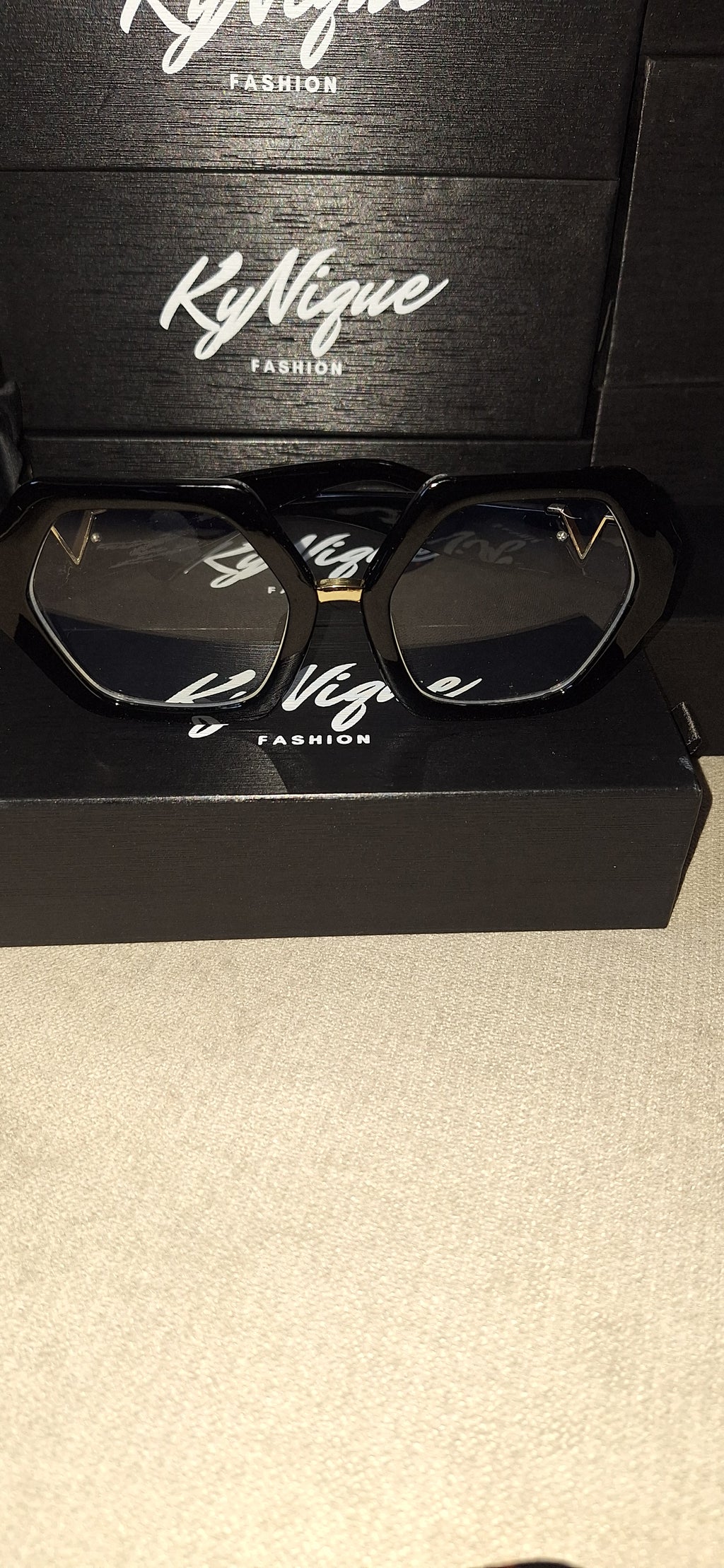 KyNique Hexavision Frames