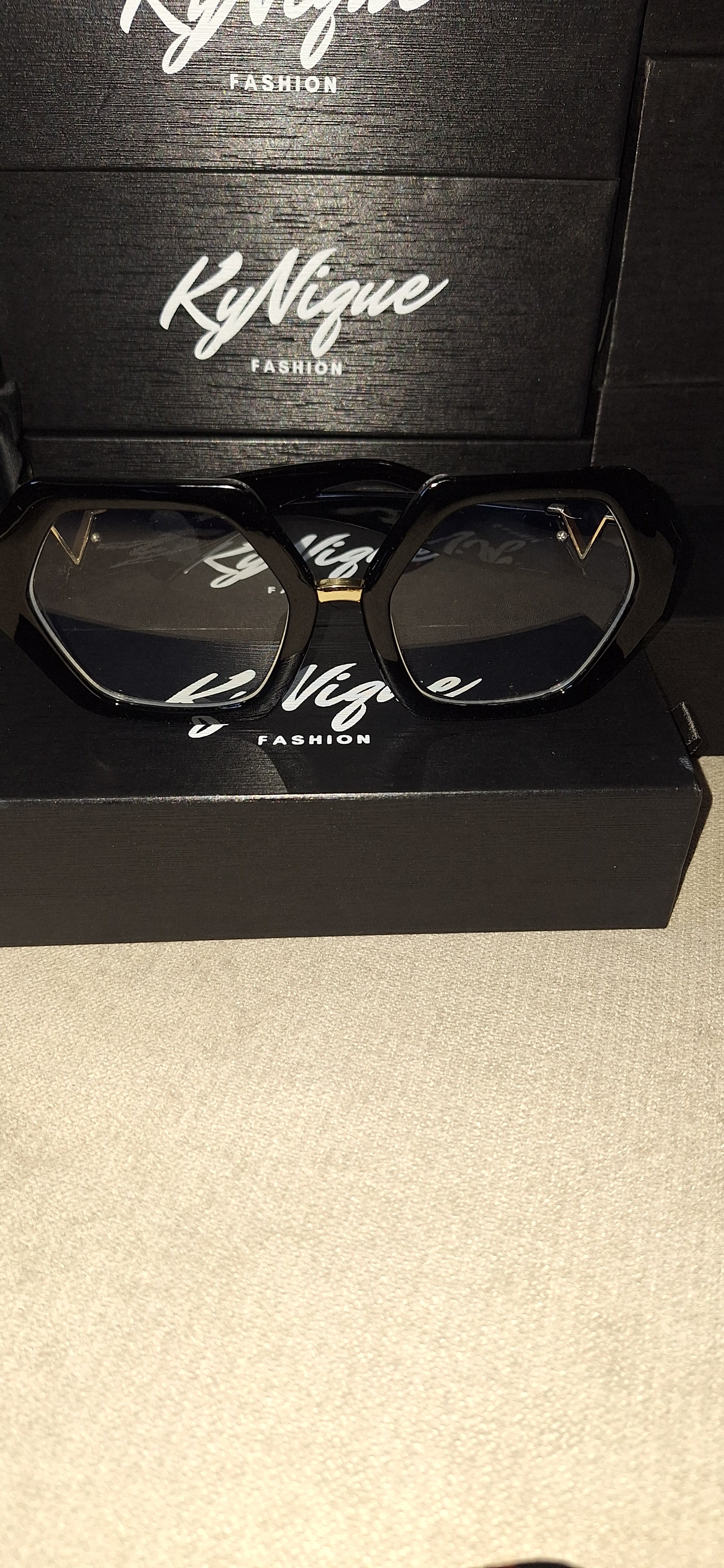 KyNique Hexavision Frames