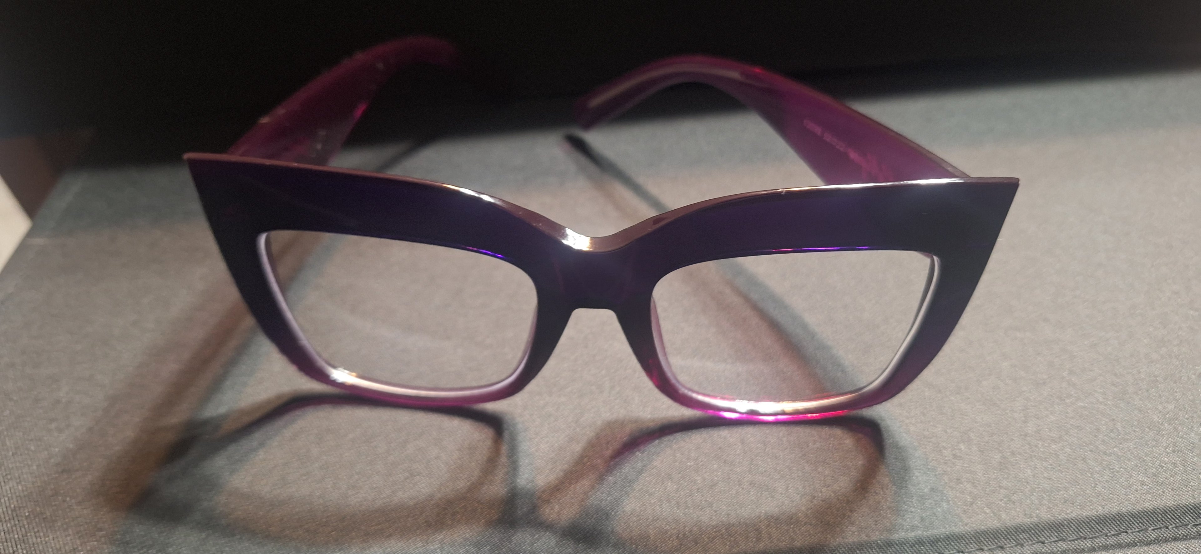 KyNique Square Biz Luxe Frames
