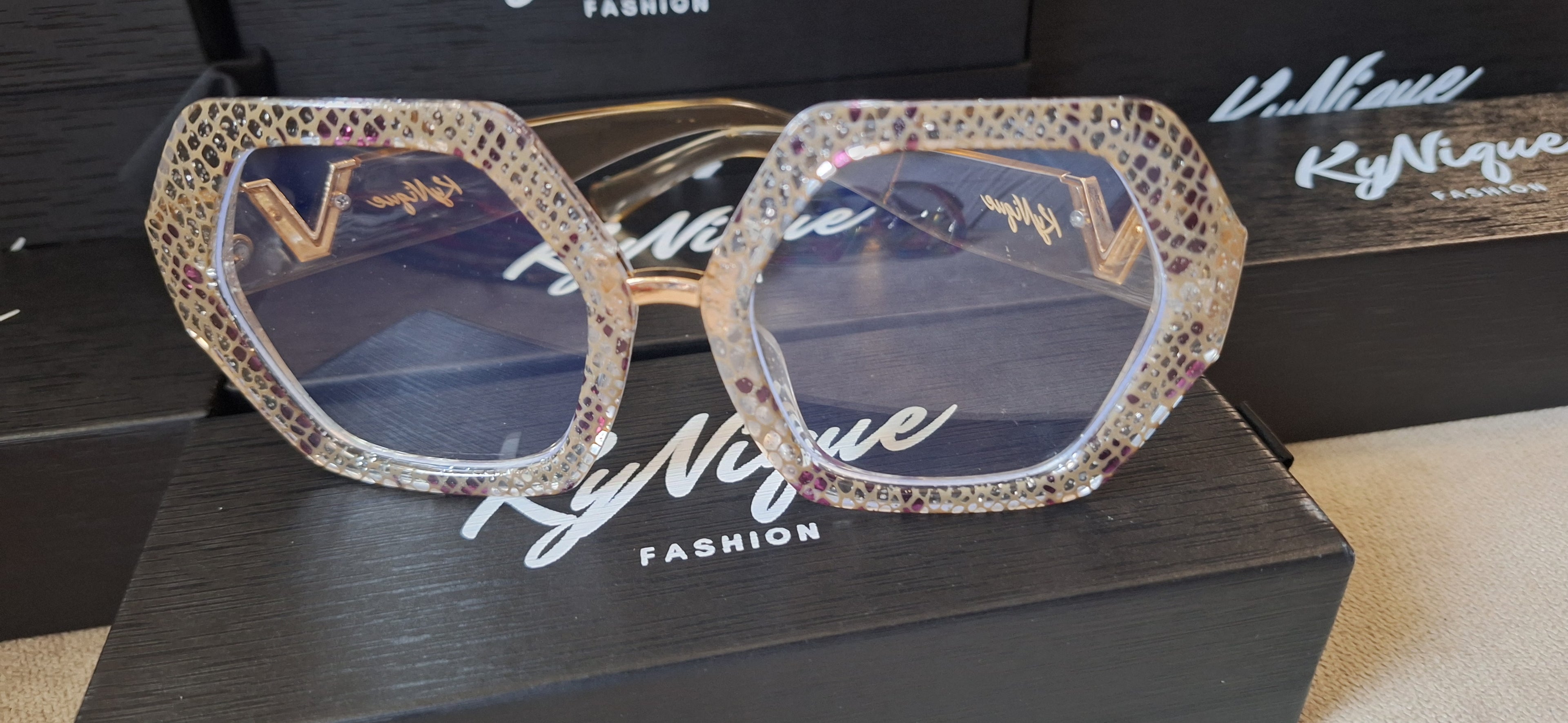 KyNique Hexavision Frames
