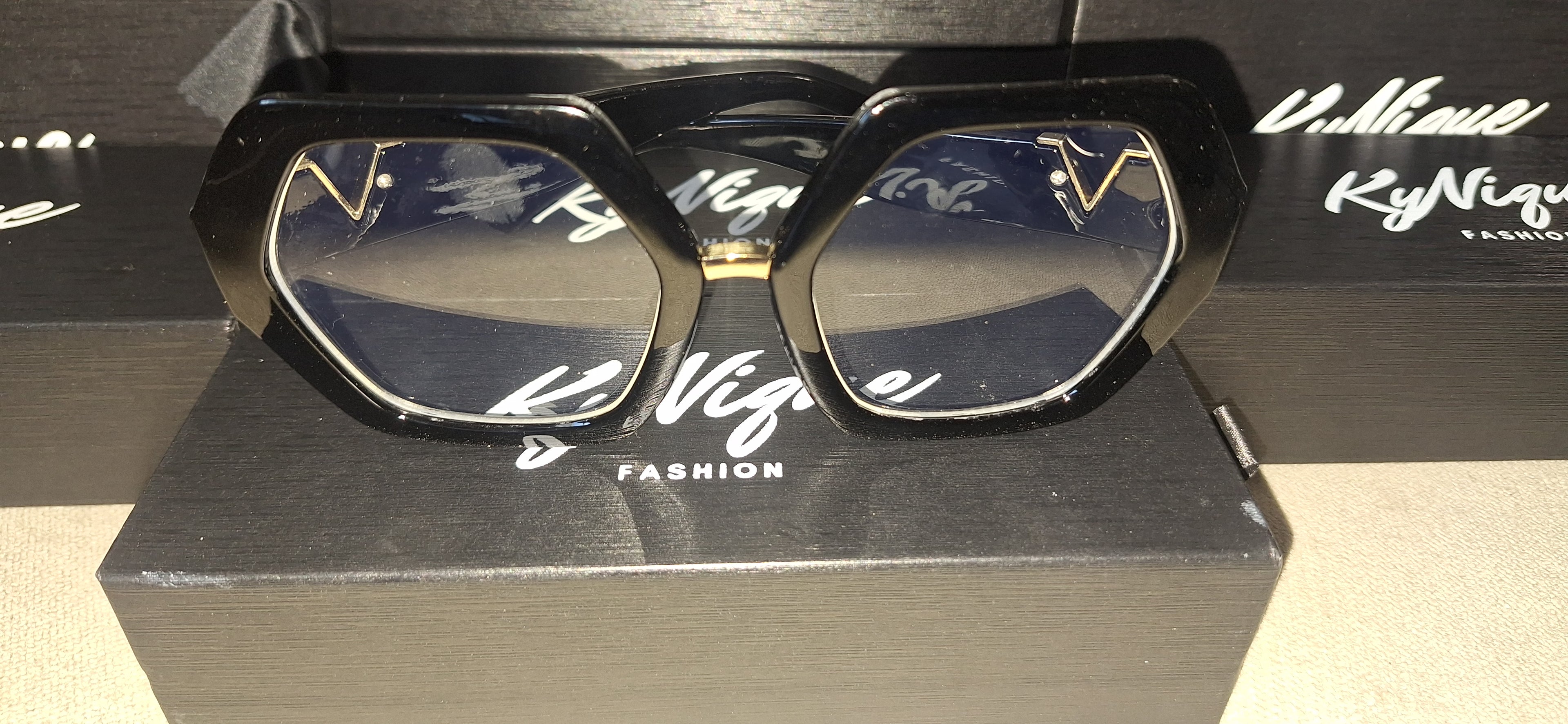 KyNique Hexavision Frames