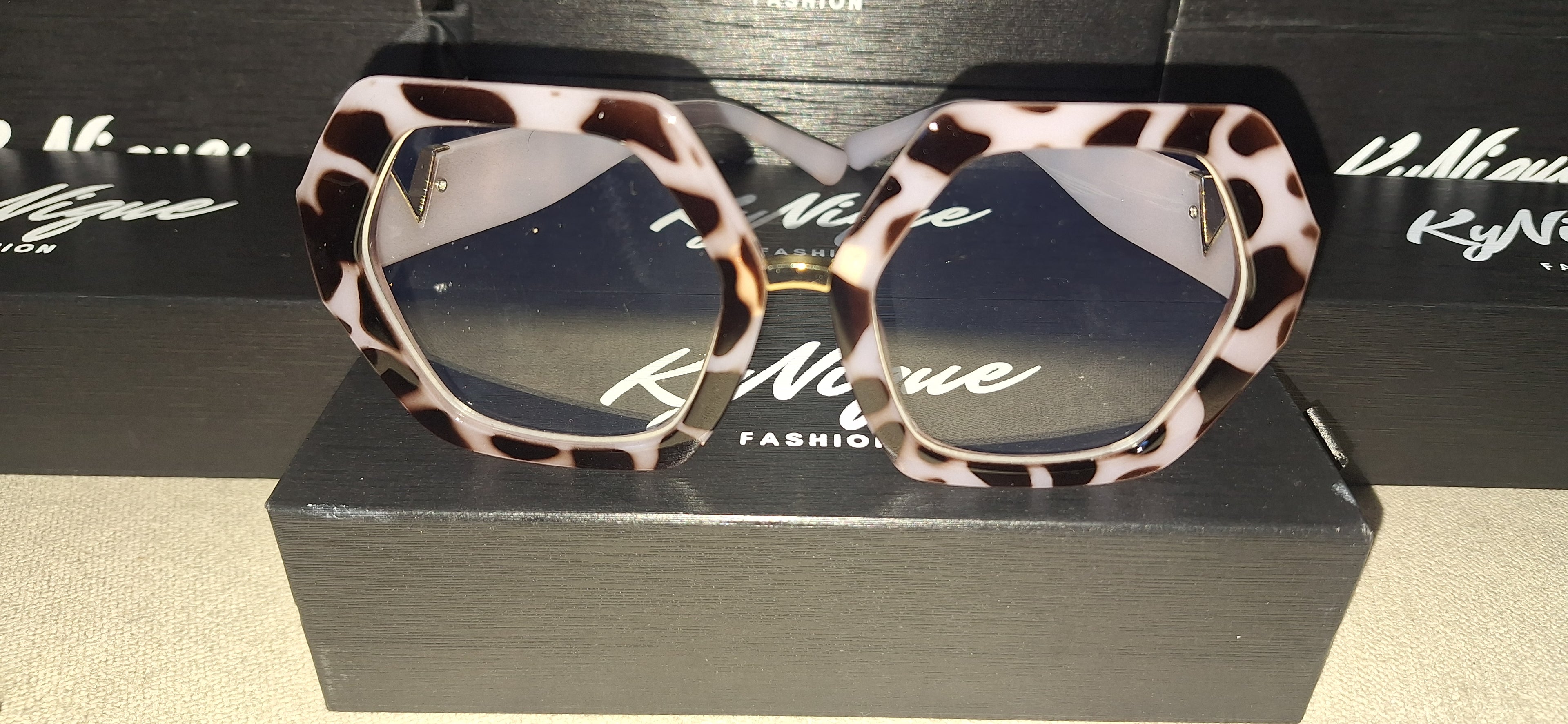 KyNique Hexavision Frames