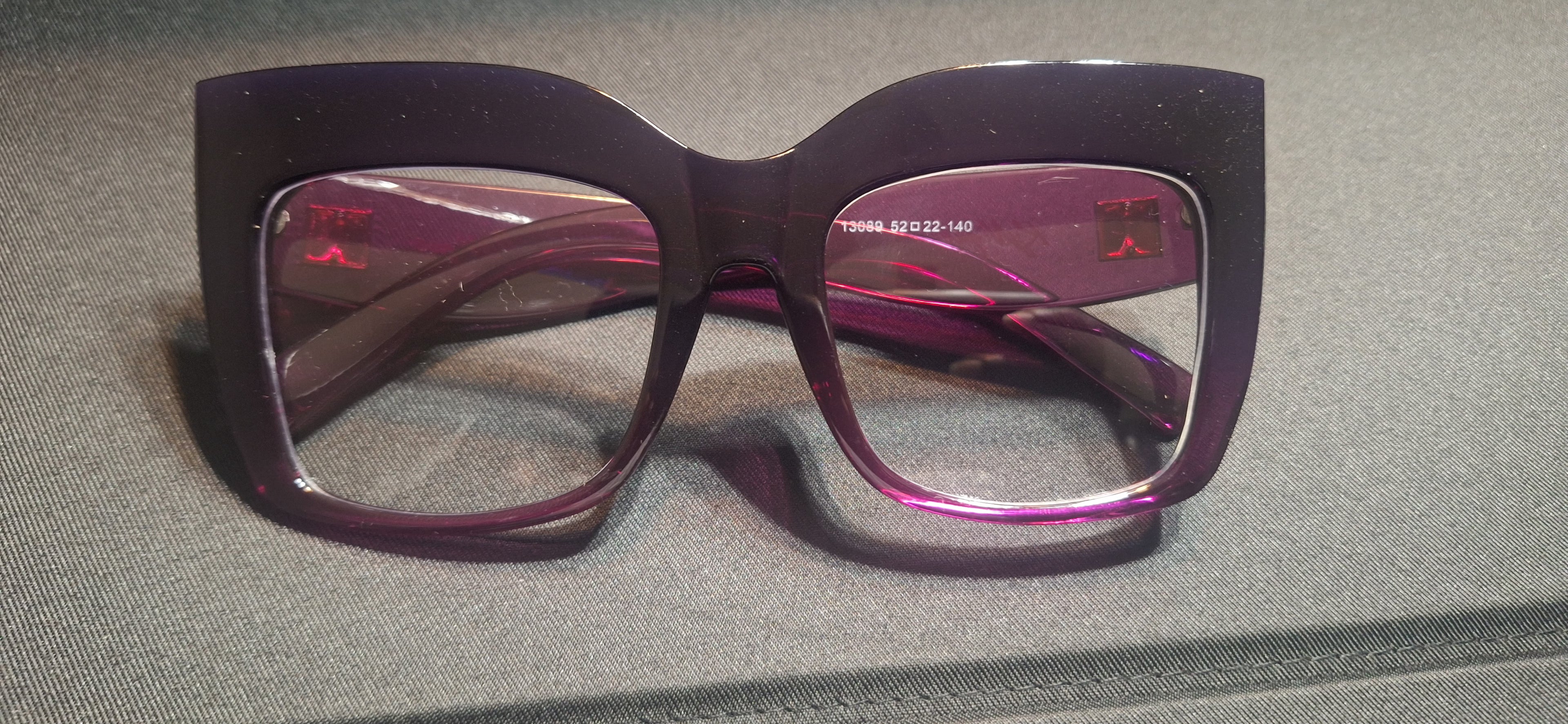 KyNique Square Biz Luxe Frames
