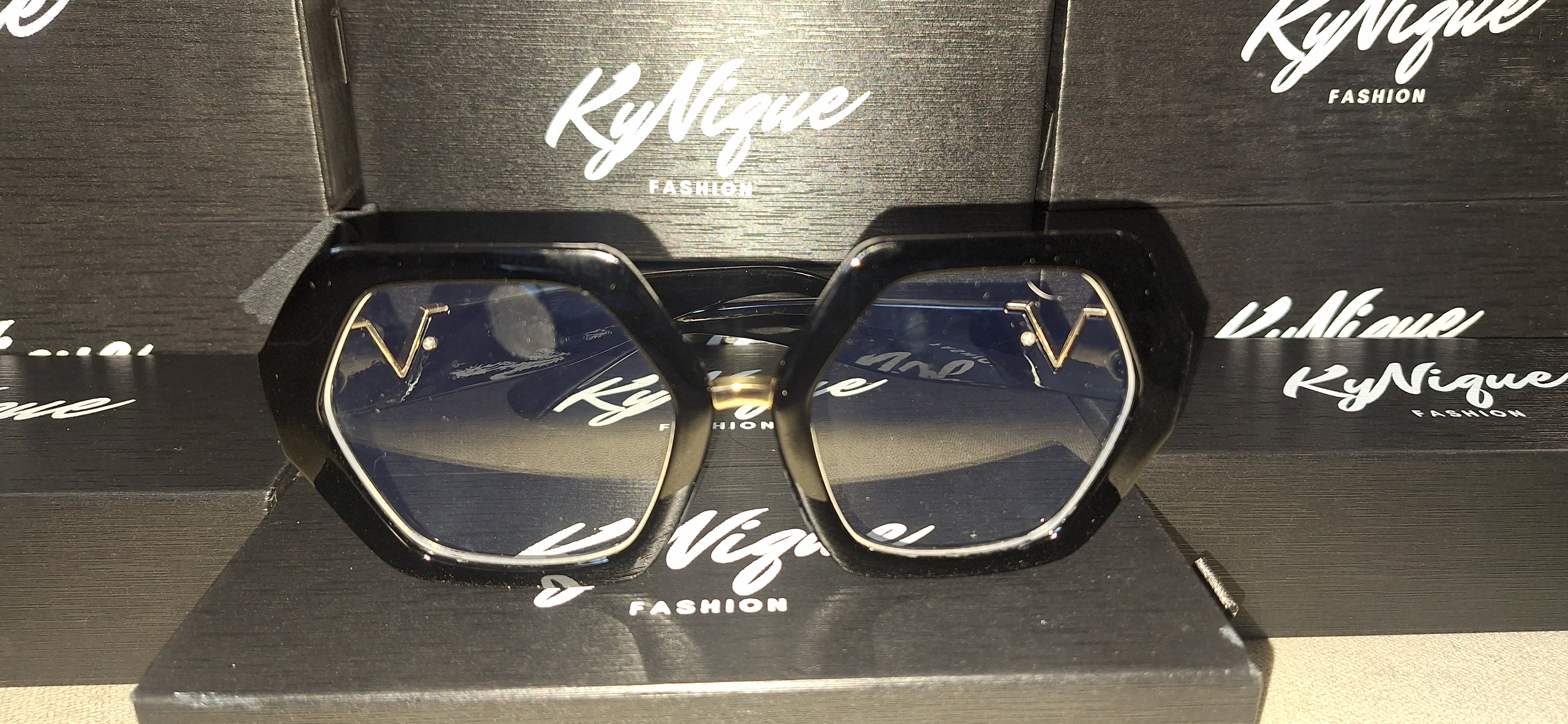 KyNique Hexavision Frames